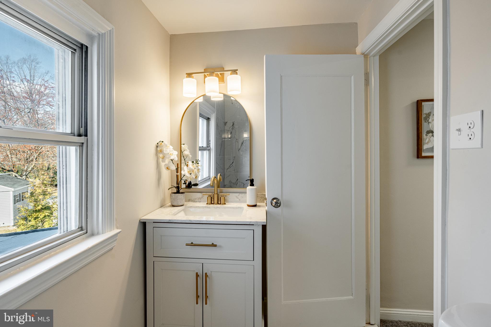 2113 Haverford Road Ardmore, PA 19003 - Photo 25 of 37