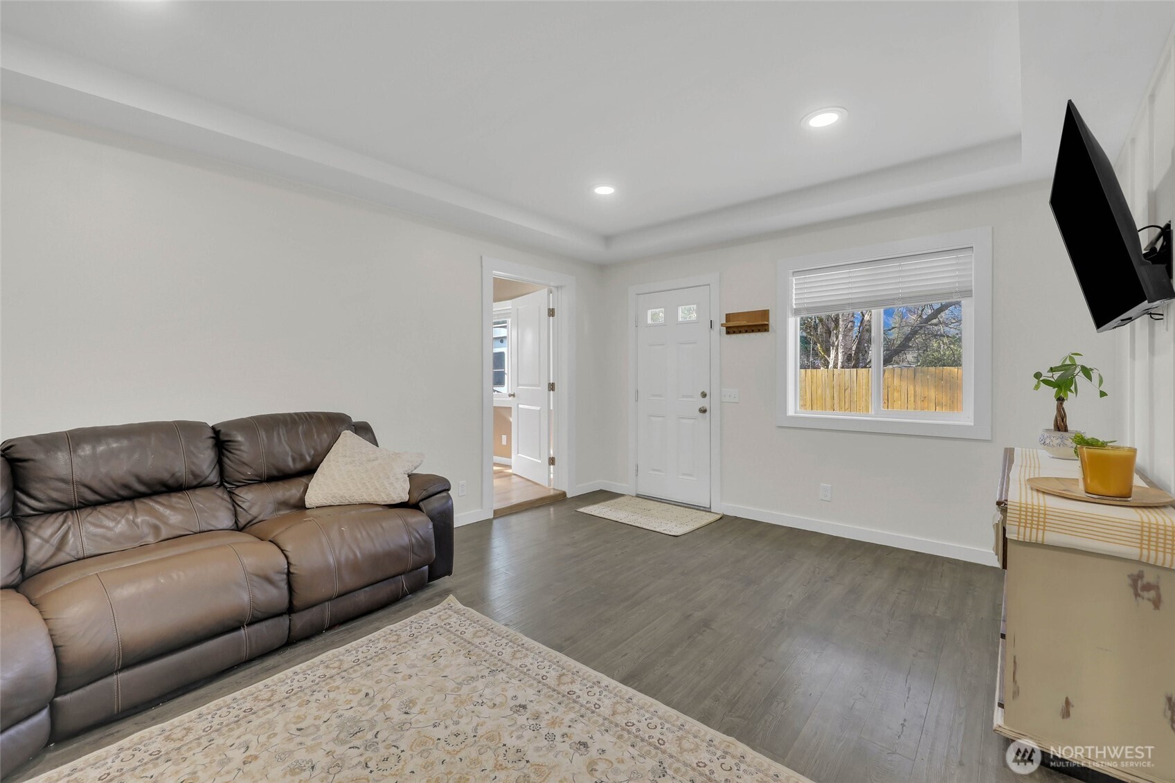 212 7th Street Gold Bar, WA 98251 - Photo 3 of 39