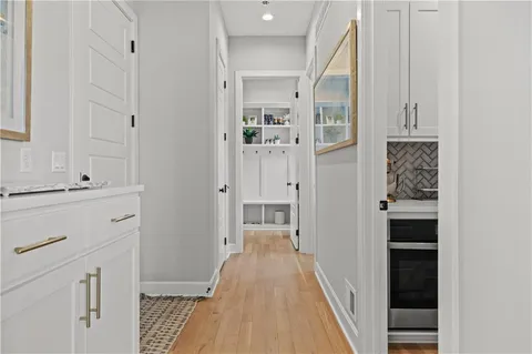 $950,000 | 15809 El Monte Street, Overland Park, KS 66224