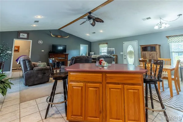 $268,000 | 226 Sandy Lane, East Prairie, MO 63845