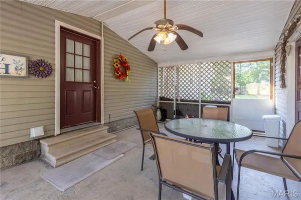 $268,000 | 226 Sandy Lane, East Prairie, MO 63845