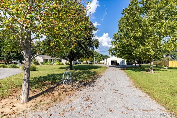 $268,000 | 226 Sandy Lane, East Prairie, MO 63845