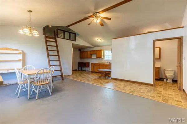 $268,000 | 226 Sandy Lane, East Prairie, MO 63845
