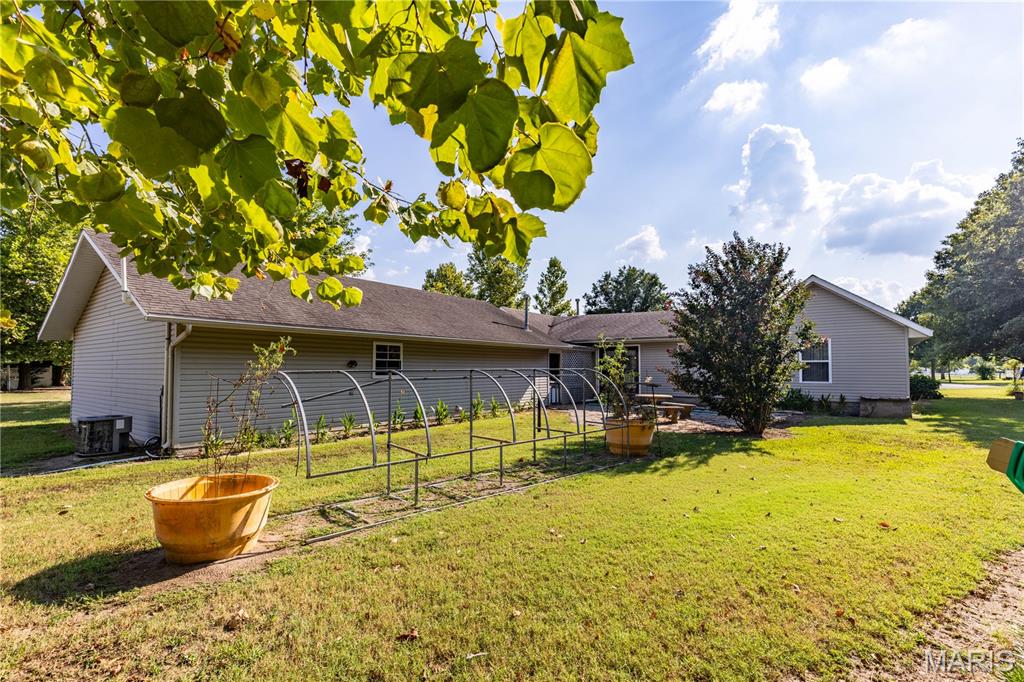 226 Sandy Lane East Prairie, MO 63845 - Photo 42 of 60