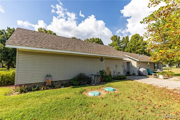 $268,000 | 226 Sandy Lane, East Prairie, MO 63845