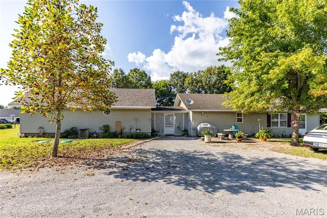 $280,000 | 226 Sandy Lane, East Prairie, MO 63845