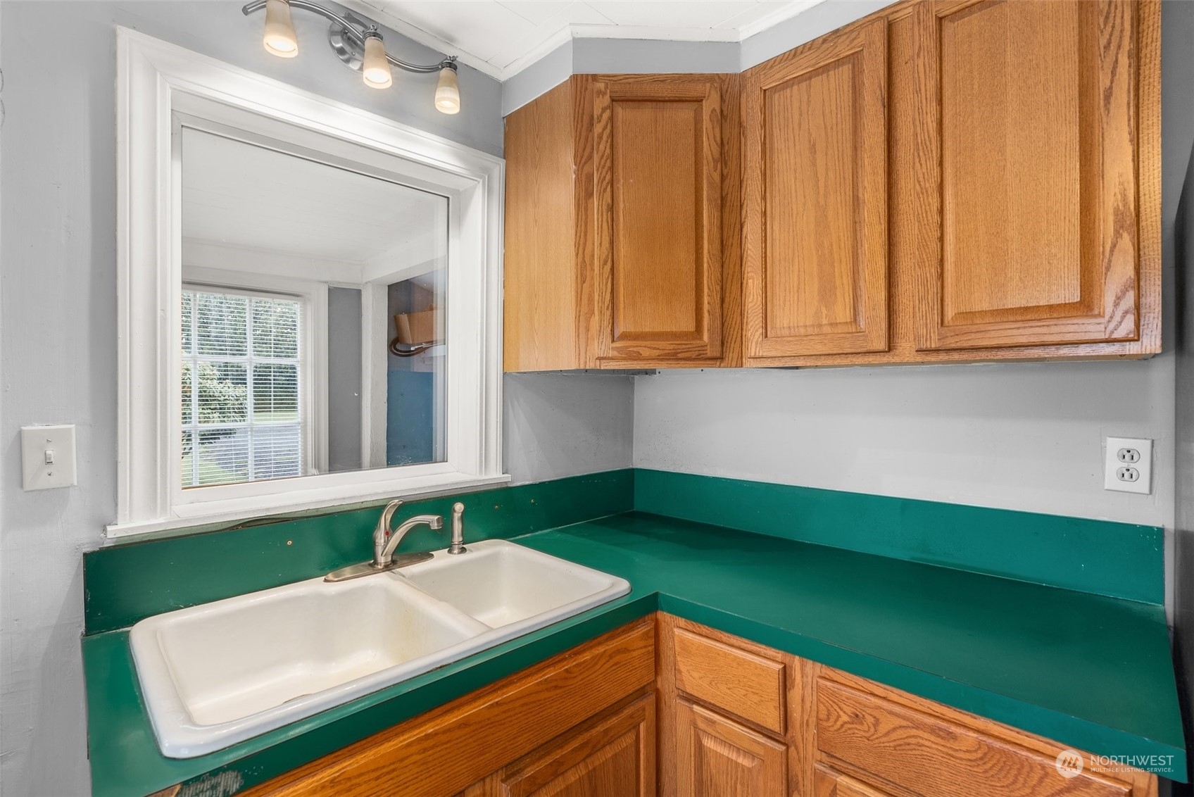 830 Gish Road Onalaska, WA 98570 - Photo 14 of 34 Gallery Image 14