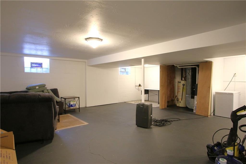 520 Oregon Street Monongahela, PA 15063 - Photo 14 of 31 a view of a livingroom with furniture and a window