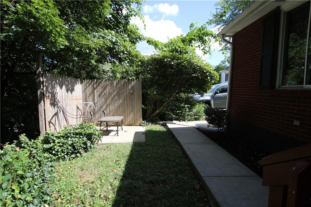520 Oregon Street Monongahela, PA 15063 - Photo 22 of 31 a view of balcony and yard