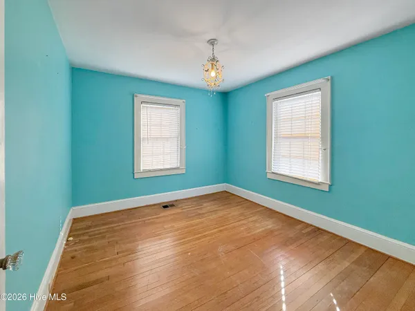 $200,000 | 2006 Highway 17, Merry Hill, NC 27957