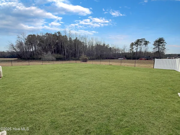 $200,000 | 2006 Highway 17, Merry Hill, NC 27957