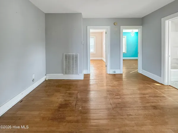 $200,000 | 2006 Highway 17, Merry Hill, NC 27957