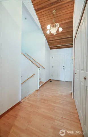 $950,000 | 4726 Picnic Point Road, Edmonds, WA 98026