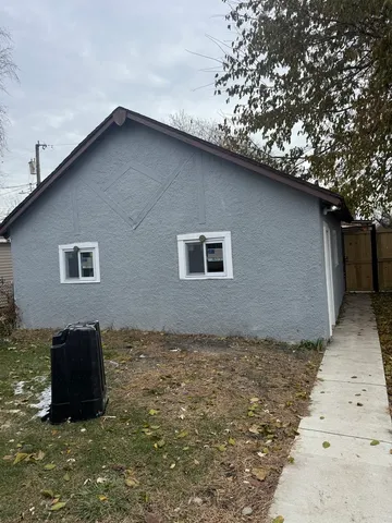 $270,000 | 17 South 21st Avenue, Maywood, IL 60153