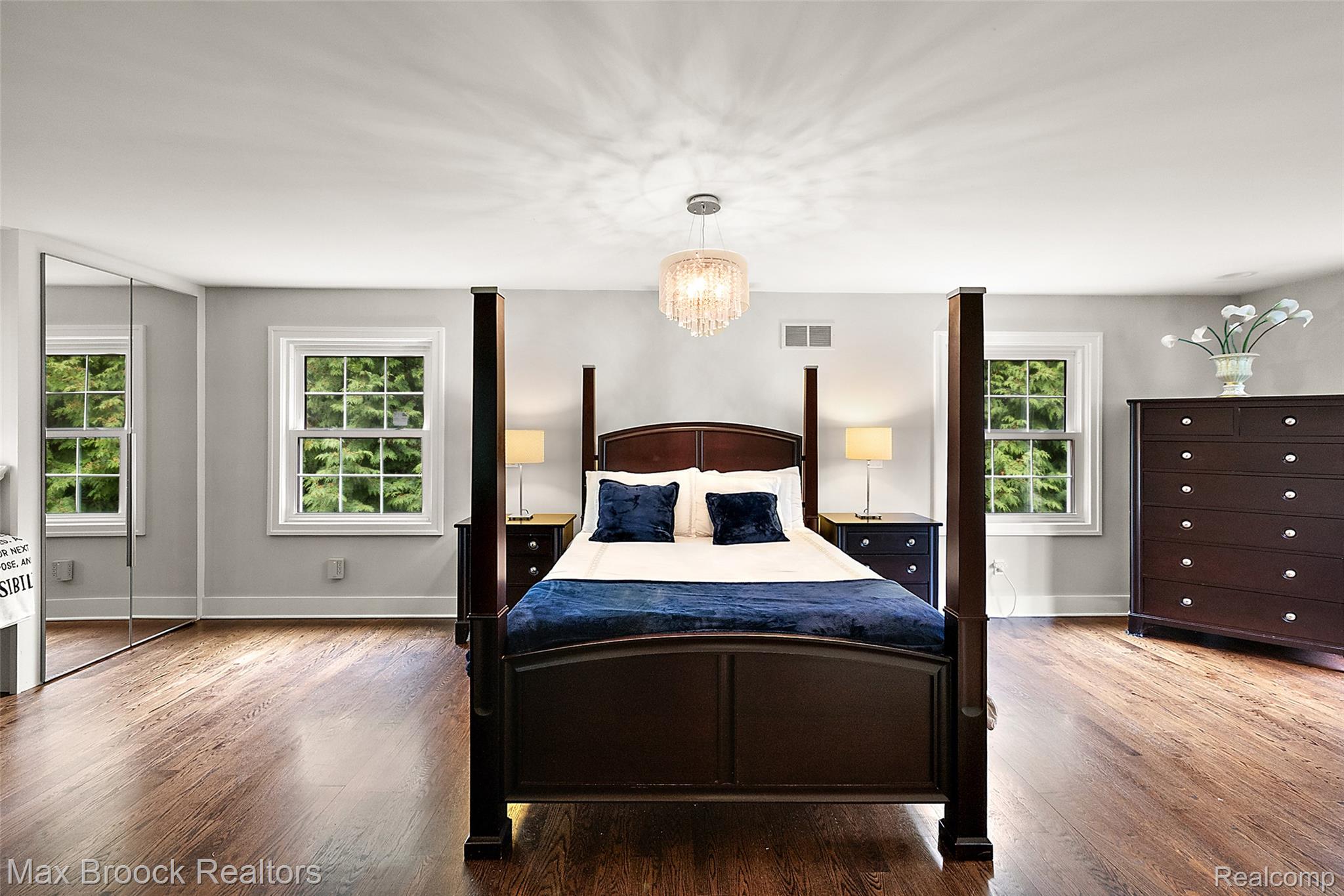 3774 Quarton Road Bloomfield Hills, MI 48302 - Photo 19 of 34 3774 Quarton Rd -63.jpg