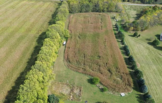 $474,900 | 3740 County Rd O, Saukville, WI 53080