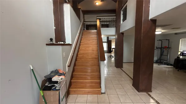 a view of entryway