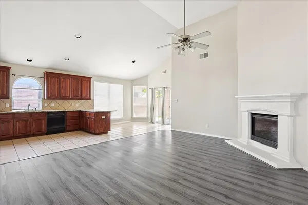 $2,500 | 4800 Valley Springs Trail, Fort Worth, TX 76244