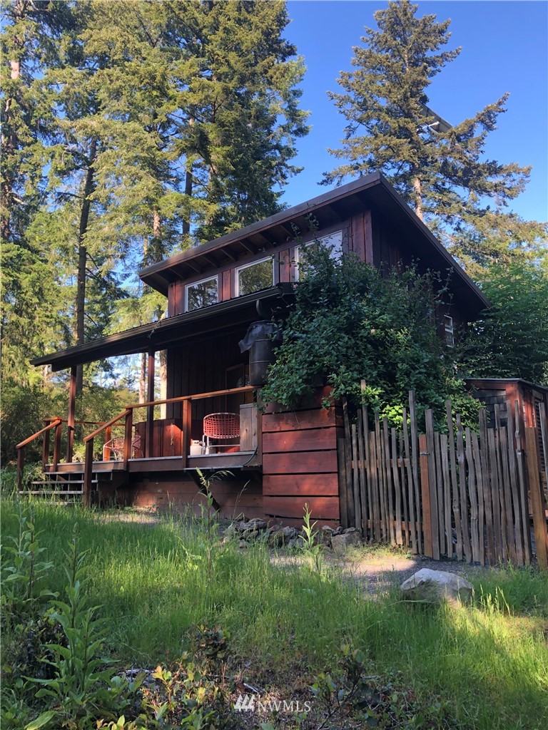 241 Riddle Lane Orcas Island, WA 98280 - Photo 3 of 20 Gallery Image 3