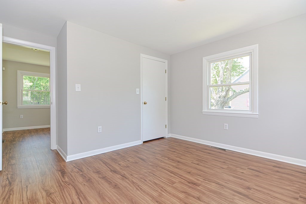 136 Marked Tree Road Holliston, MA 01746 - Photo 14 of 38 Gallery Image 14
