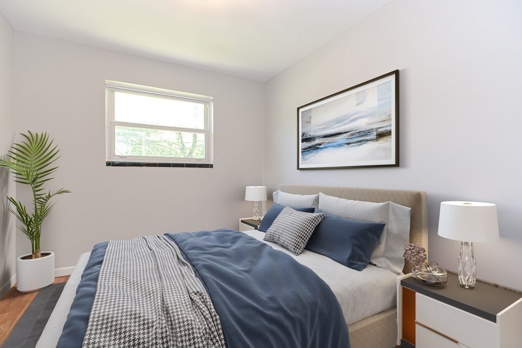 136 Marked Tree Road Holliston, MA 01746 - Photo 19 of 38 Gallery Image 19