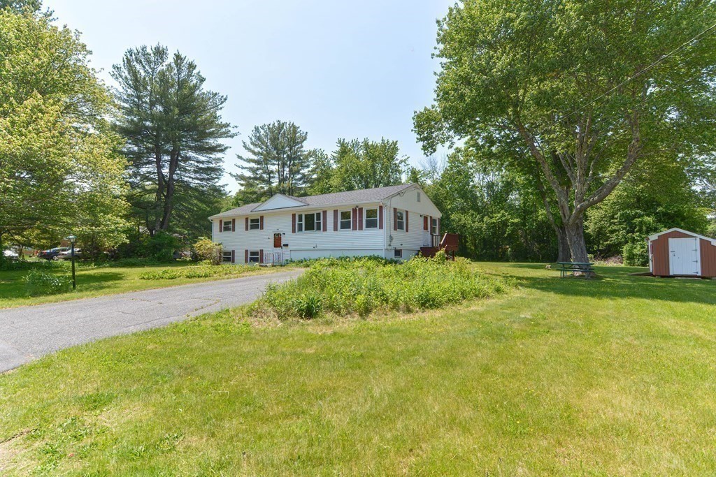 136 Marked Tree Road Holliston, MA 01746 - Photo 33 of 38 Gallery Image 33