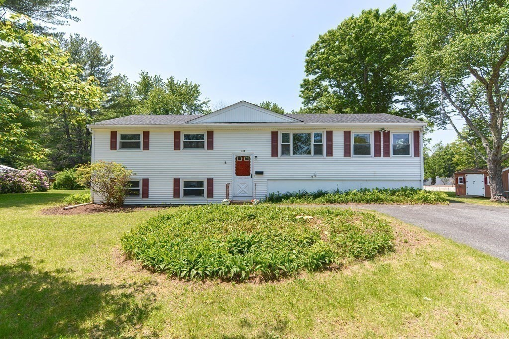 136 Marked Tree Road Holliston, MA 01746 - Photo 34 of 38 Gallery Image 34