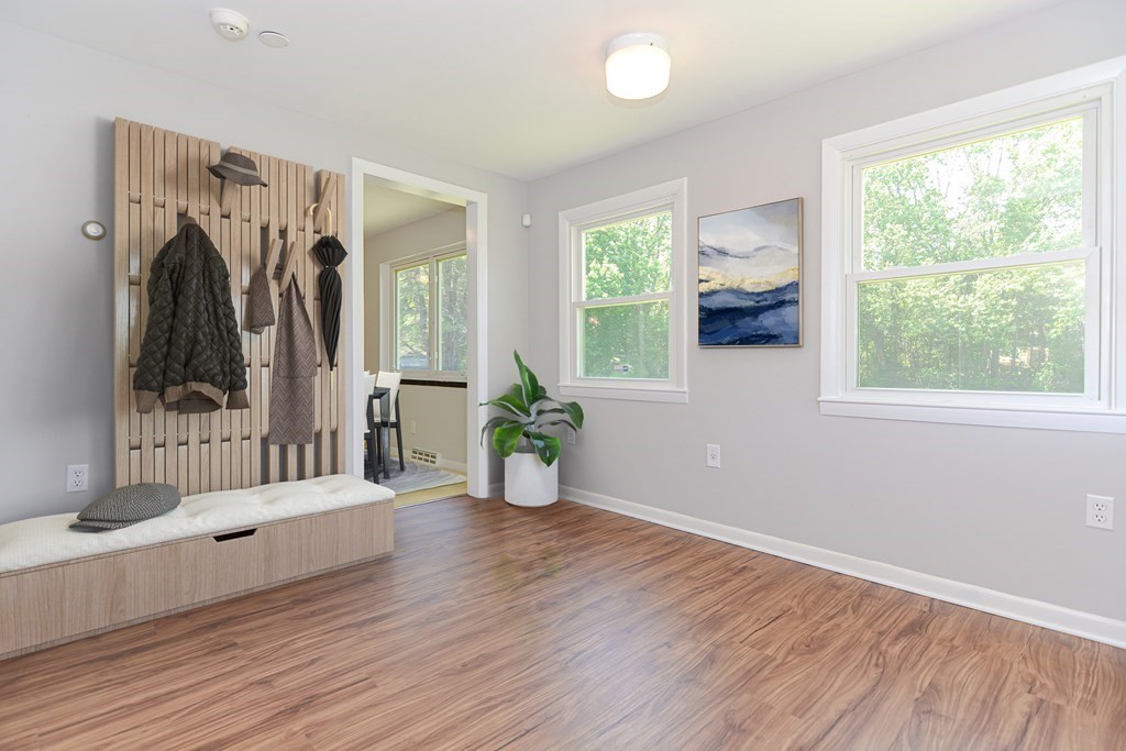 136 Marked Tree Road Holliston, MA 01746 - Photo 10 of 38 Gallery Image 10