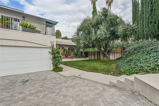 20153 Adele Drive Woodland Hills, CA 91364 - Photo 44 of 70