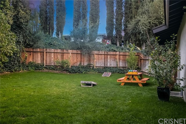20153 Adele Drive Woodland Hills, CA 91364 - Photo 50 of 70 Side yard - flat and grassy