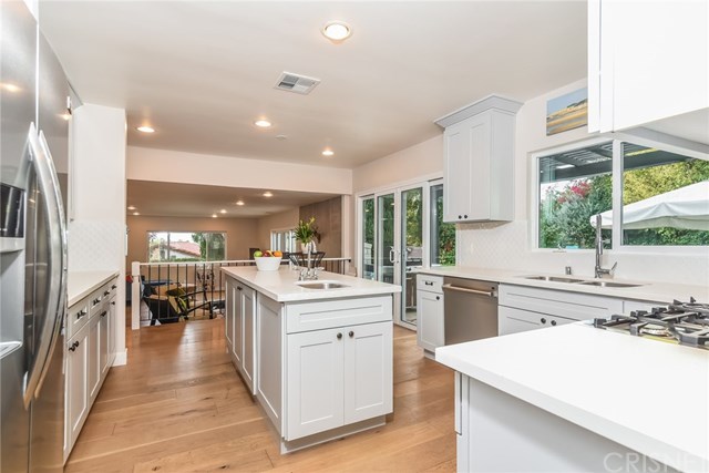 20153 Adele Drive Woodland Hills, CA 91364 - Photo 7 of 70 Kitchen - looking into Family Room