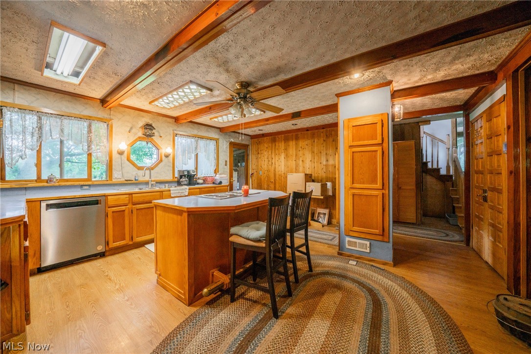 25360 Baker Road Wellington, OH 44090 - Photo 7 of 46