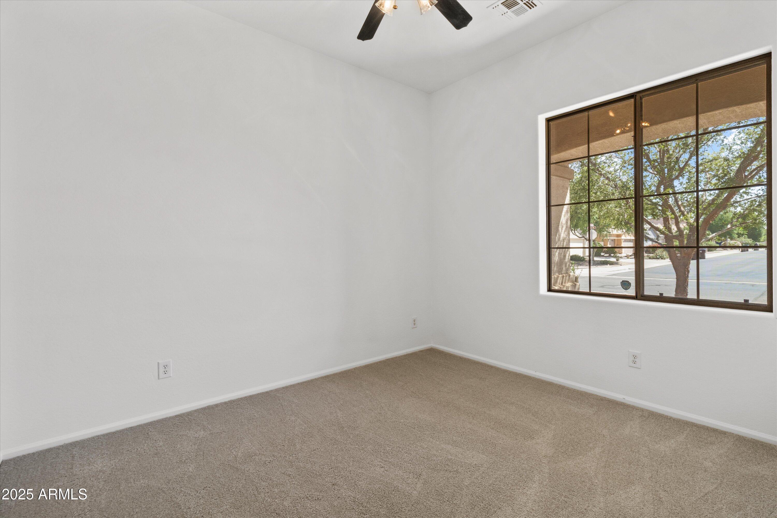45076 West Rhea Road Maricopa, AZ 85139 - Photo 27 of 43 an empty room with a window