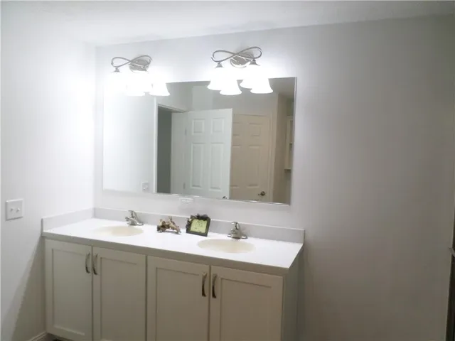 $327,500 | 1310 North 6th Street, Atchison, KS 66002