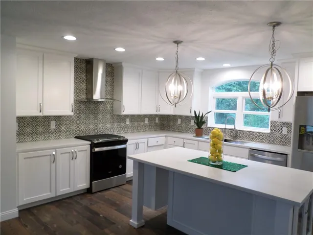 $327,500 | 1310 North 6th Street, Atchison, KS 66002