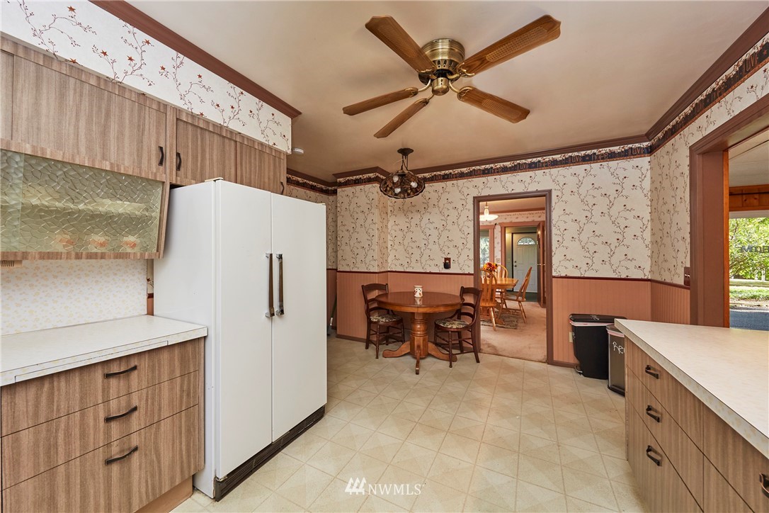 722 Southwest Birch Road Port Orchard, WA 98367 - Photo 13 of 34 Gallery Image 13