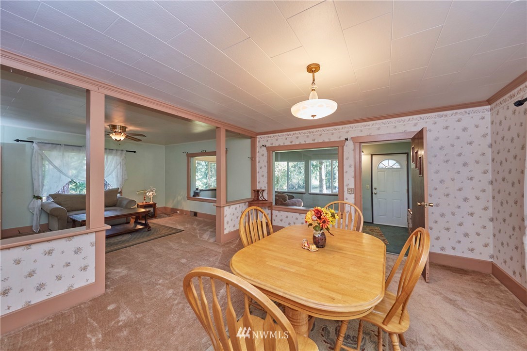 722 Southwest Birch Road Port Orchard, WA 98367 - Photo 16 of 34 Gallery Image 16