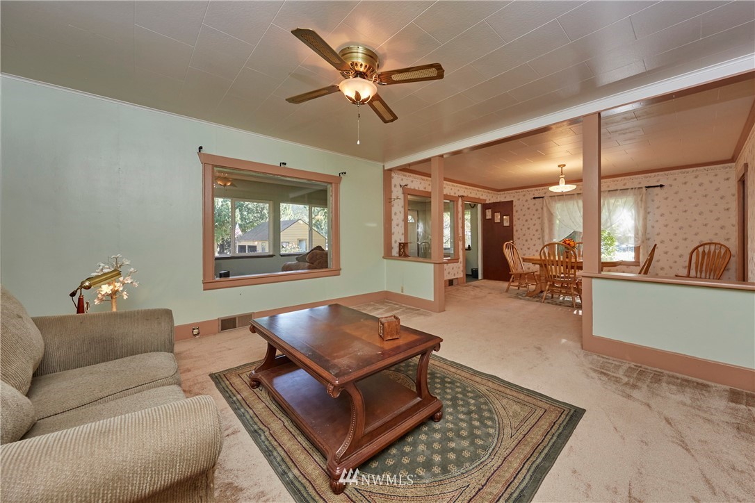 722 Southwest Birch Road Port Orchard, WA 98367 - Photo 20 of 34 Gallery Image 20