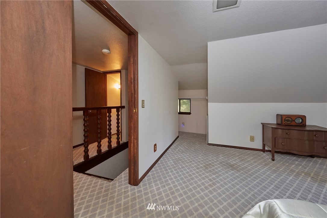 722 Southwest Birch Road Port Orchard, WA 98367 - Photo 25 of 34 Gallery Image 25