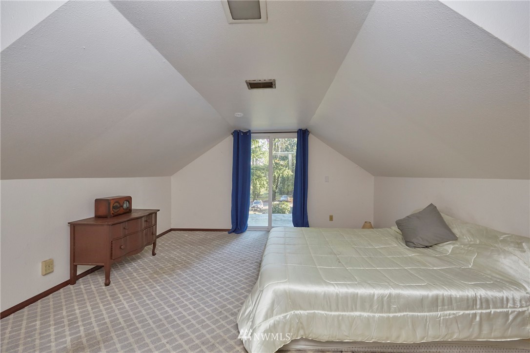 722 Southwest Birch Road Port Orchard, WA 98367 - Photo 26 of 34 Gallery Image 26