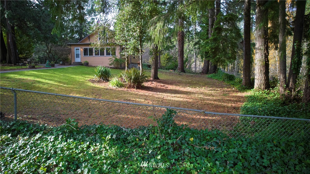 722 Southwest Birch Road Port Orchard, WA 98367 - Photo 5 of 34 Gallery Image 5