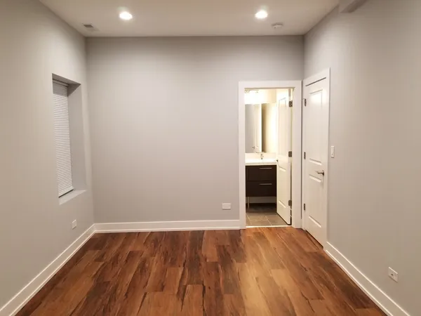 $2,750 | 4851 North Central Avenue, Unit 1E, Chicago, IL 60630