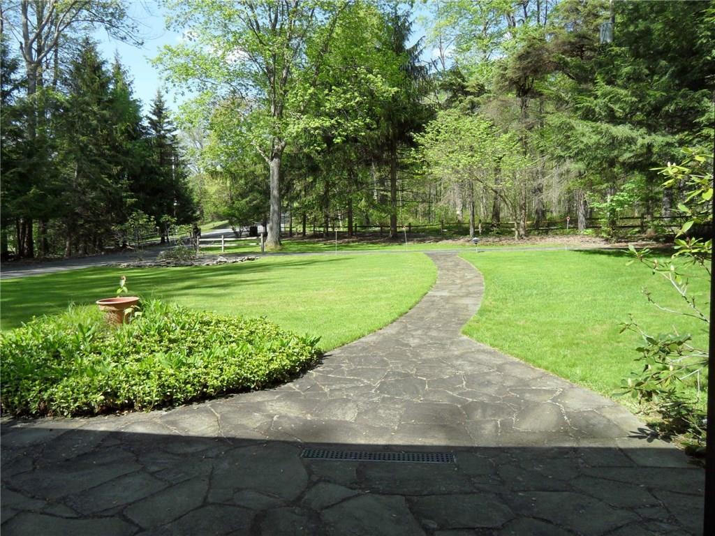 375 Orme Road Ligonier, PA 15658 - Photo 6 of 25