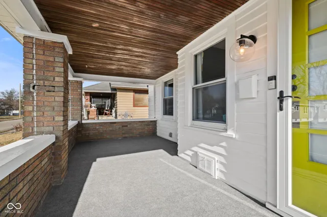 $275,000 | 1521 North Euclid Avenue, Indianapolis, IN 46201