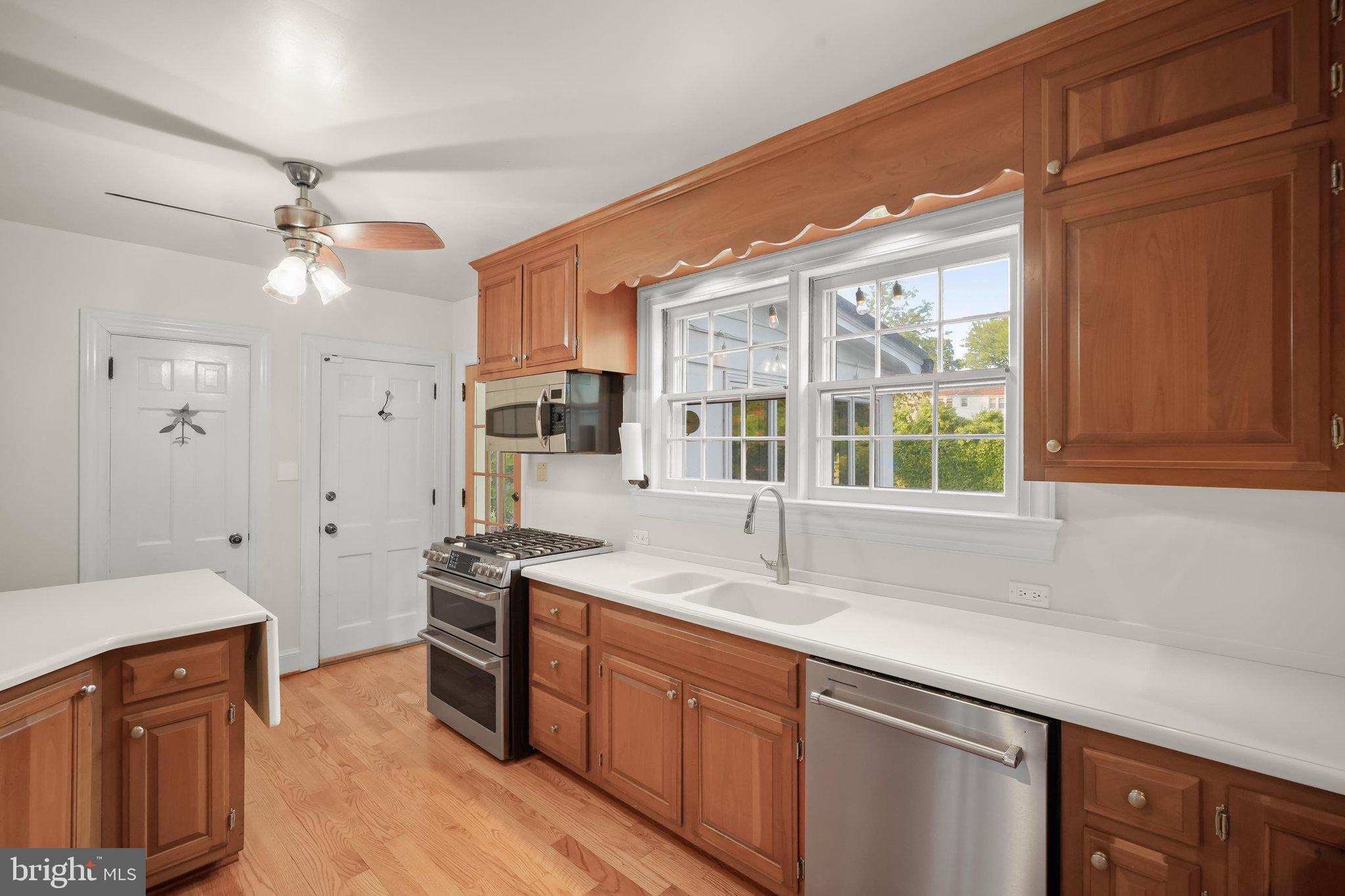 9305 Main Street Manassas, VA 20110 - Photo 43 of 86 Kitchen