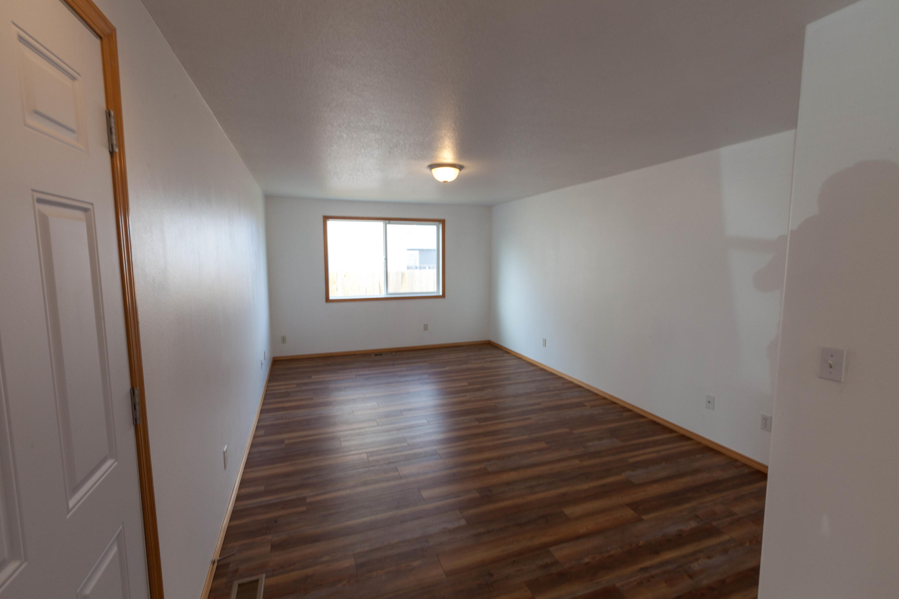 406 Center Ridge Drive Culver, OR 97734 - Photo 5 of 26 05