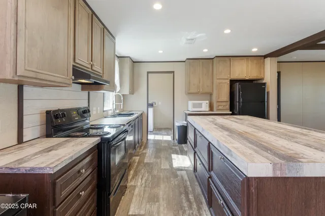 $299,000 | 7013 Lisa Lane, Panama City, FL 32404