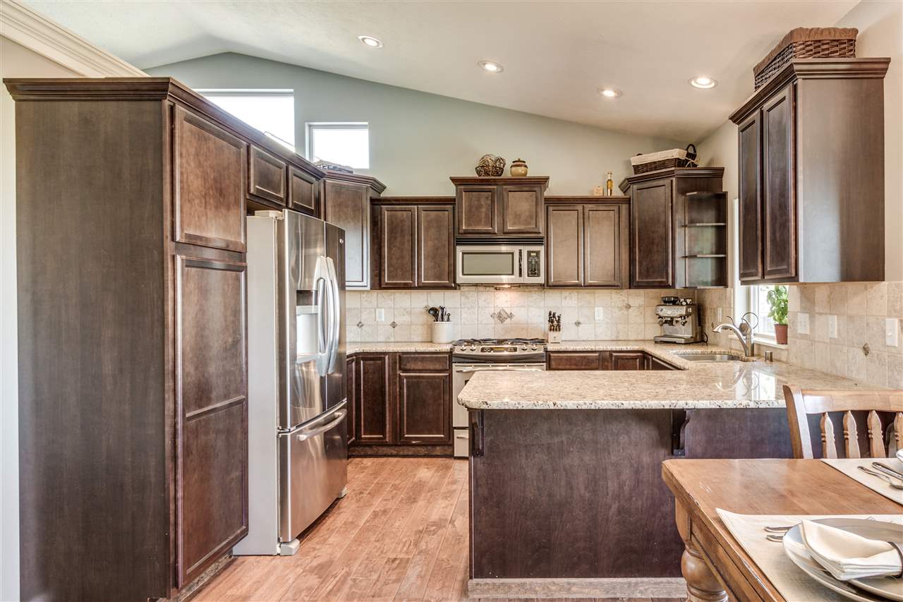 803 East Colbert Road Colbert, WA 99005 - Photo 3 of 19