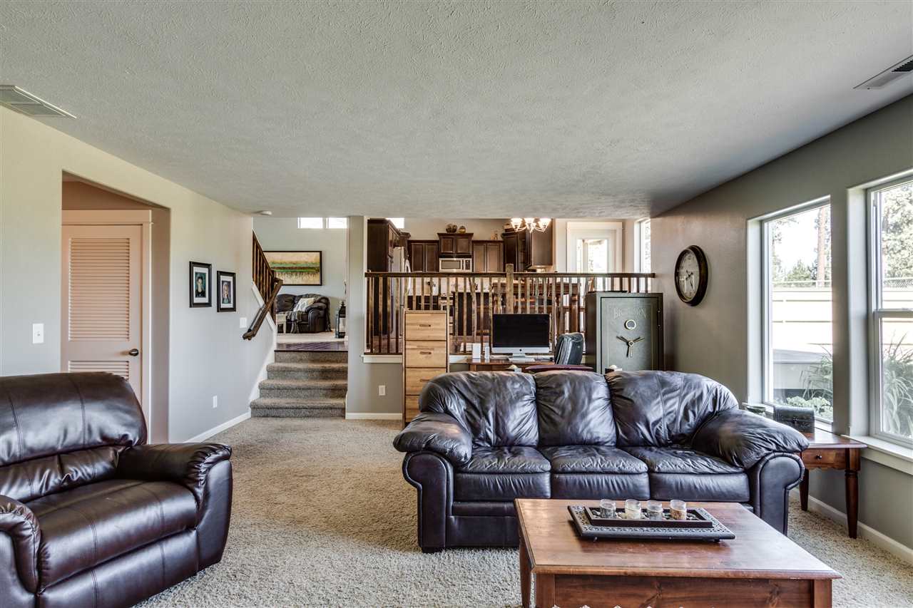 803 East Colbert Road Colbert, WA 99005 - Photo 6 of 19