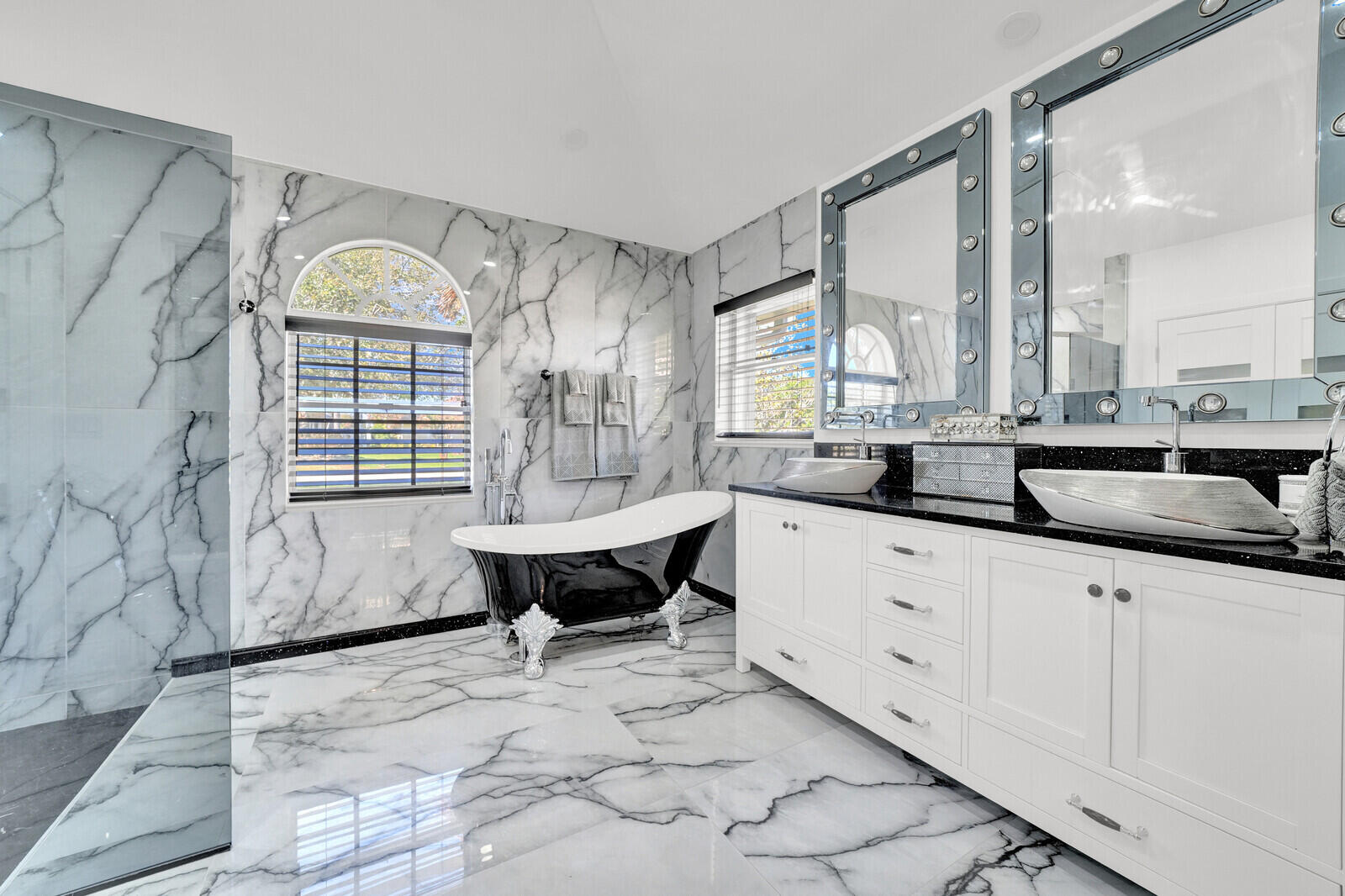 184 Southeast Osprey Ridge Port St. Lucie, FL 34984 - Photo 35 of 73 38_Image_39_mls